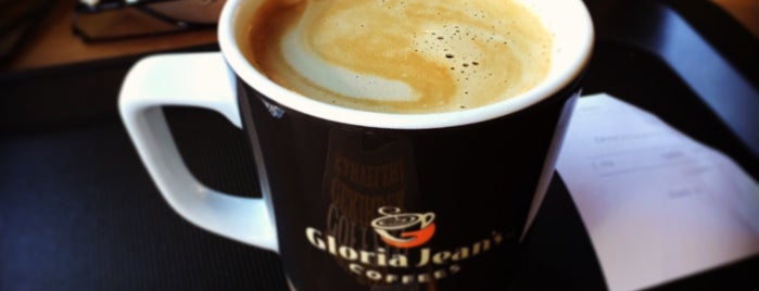Gloria Jean's Coffees is one of Orte, die Ümit gefallen.