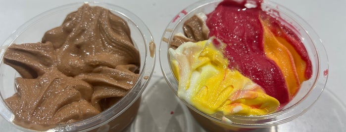 Al Mohannad Ice Cream is one of Lieux qui ont plu à Bayana.
