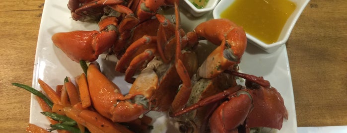 El Cangrejo Crab, Seafood and Steak Bistro is one of To Go Pa.