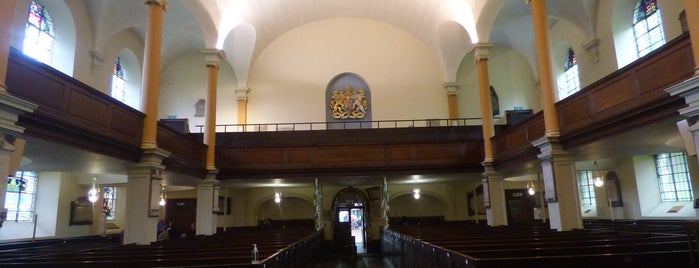 St Paul's Church is one of Lieux qui ont plu à Elliott.