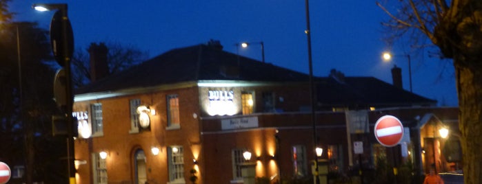 The Bull's Head is one of Elliott’s Liked Places.