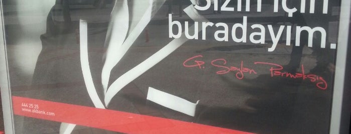 Akbank is one of Ersin'in Beğendiği Mekanlar.