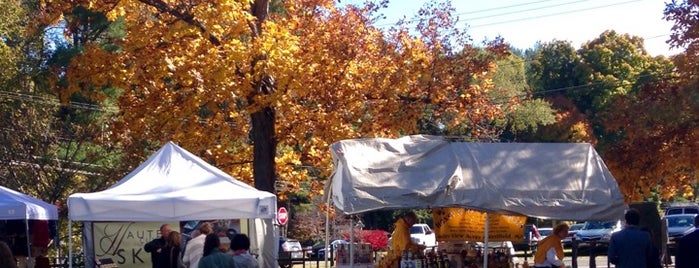 Berkshire Botanical Gardens is one of Berkshires.