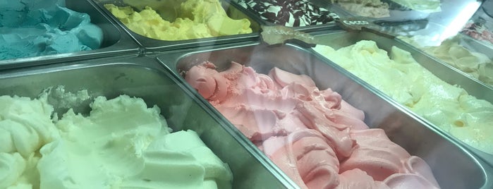 Tamu Gelateria Italiana is one of Tristanさんのお気に入りスポット.