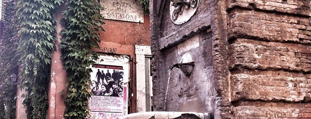 Borgo Pio is one of Roma.
