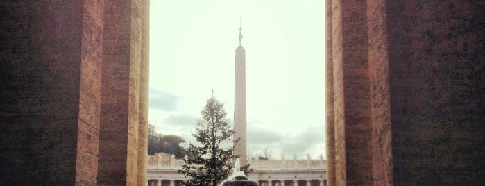 Aziz Petrus Meydanı is one of Rome.