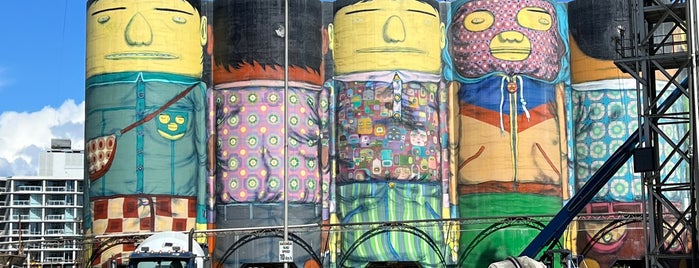 Giants by OSGEMEOS is one of yvr.