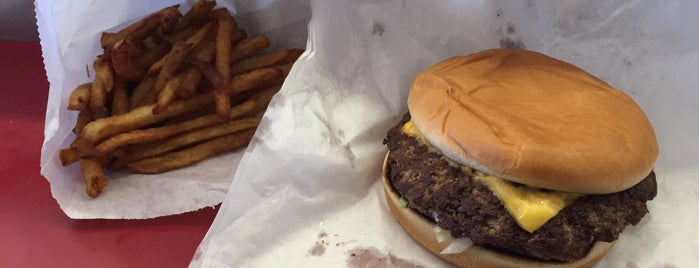 Bill's Jumbo Burgers is one of Tulsa.