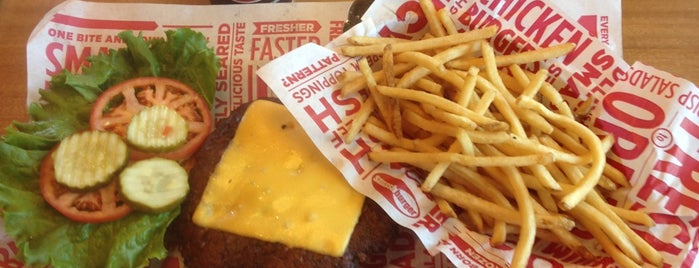 Smashburger is one of Rob's Saved Places.