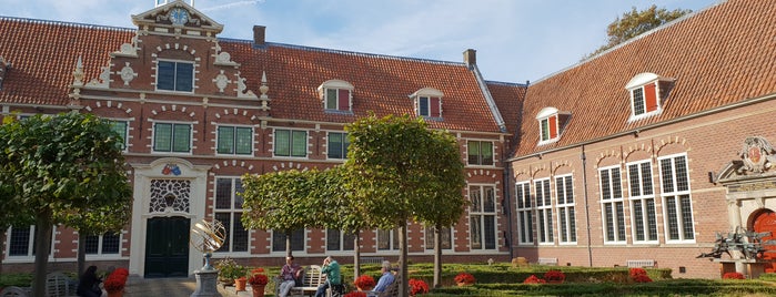 Frans Hals Museum is one of Museums that accept museum card.
