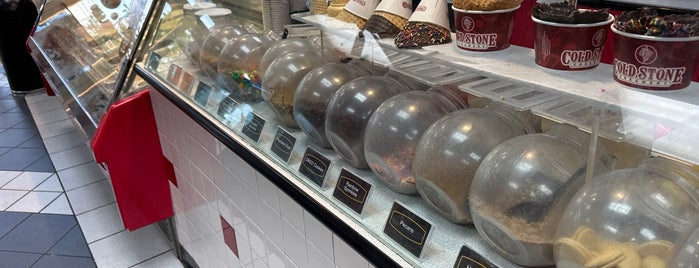 Cold Stone Creamery is one of The 11 Best Places for Peanut Butter Cups in Indianapolis.