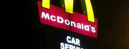 McDonald's is one of Locais salvos de عــز.