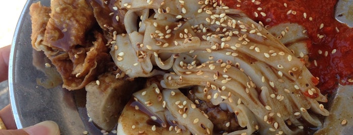 Chee Cheong Fun Truck is one of Shin hearts them.