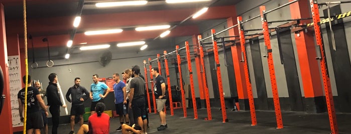CrossFit Karşıyaka is one of Ersinさんのお気に入りスポット.