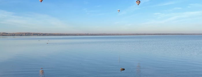 Городской пляж is one of Хочу сходить.