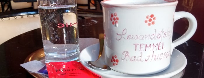 Kurcafe Lewandofsky is one of Lieux qui ont plu à Ben.