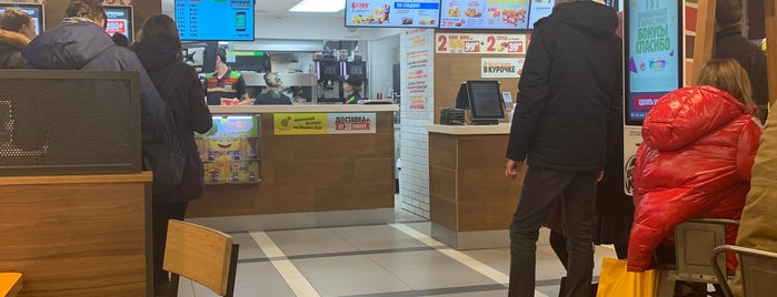 Burger King is one of Veljanova🦊さんのお気に入りスポット.
