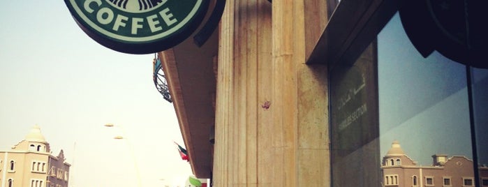 Starbucks is one of Lugares favoritos de Food.talk.