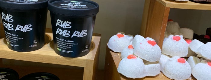 Lush is one of Df.