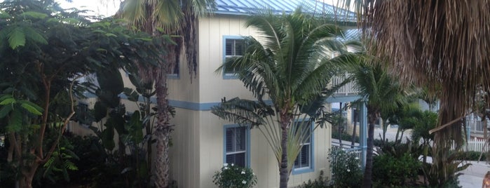 Key West, Beaches Resort Turks And Caicos is one of Tempat yang Disukai Andrea.