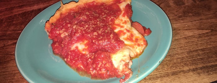 Lou Malnati's Pizzeria is one of Krisさんのお気に入りスポット.