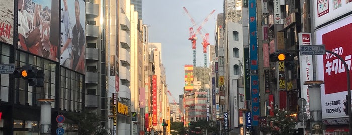 Shibuya is one of Lugares favoritos de Kris.