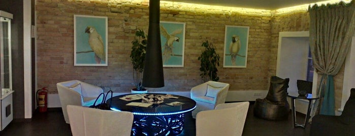 Moon Garden Art Hotel is one of Надежда’s Liked Places.