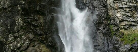 Gveleti Waterfall | გველეთის ჩანჩქერი is one of Грузия.