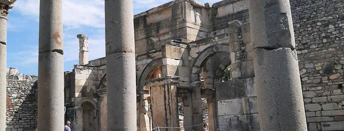 Meryem Kilisesi is one of Tempat yang Disukai Taygun.
