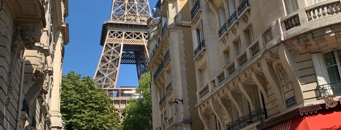 Rue de Buenos Aires is one of Paris.