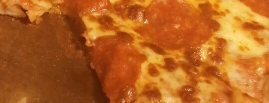 Little Caesars Pizza is one of Gomez, Lerdo Y torreon 🙊.