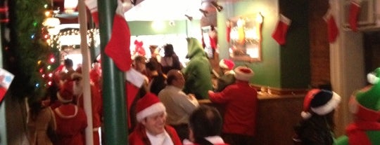 Santacon New Haven is one of Chrisさんのお気に入りスポット.