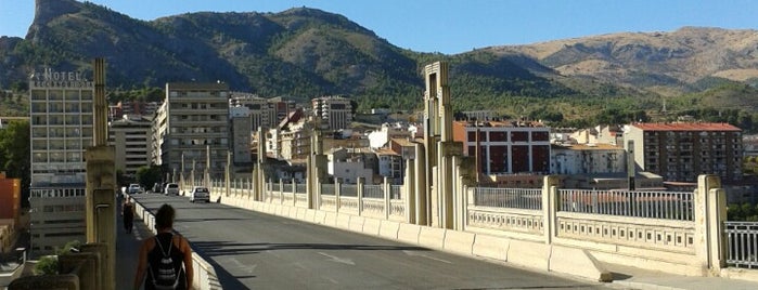 Puente de San Jorge (Pont de Sant Jordi) is one of Visita turística Alcoy.