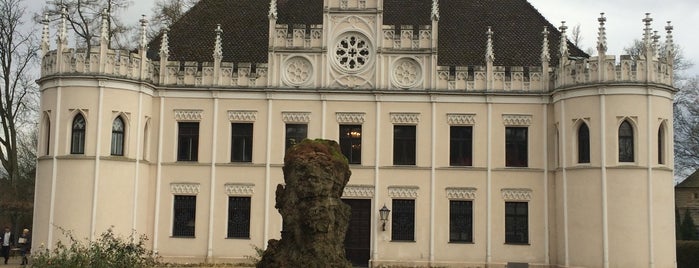 Schlossrestaurant Reichenschwand is one of To-Do-Nürnberg.