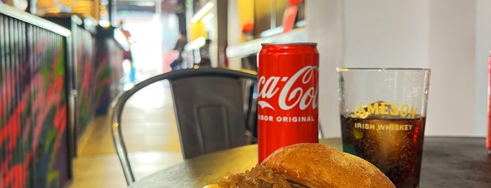 Ruar Street Food is one of Best Burger Bcn 🍔🇪🇸.