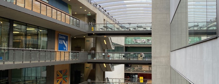 The Street @ Central Saint Martins is one of London.