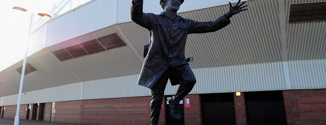 Bob Stokoe Statue is one of Tempat yang Disukai Carl.