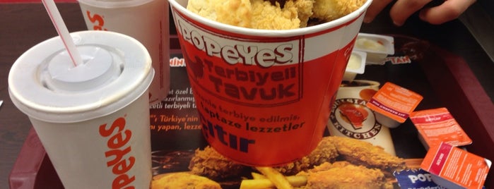 Popeyes Louisiana Kitchen is one of Başakさんのお気に入りスポット.