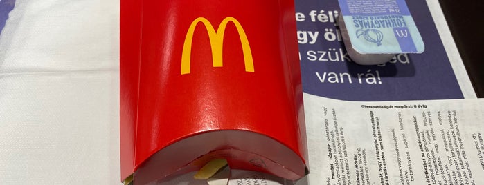 McDonald's is one of Radex közeli éttermek.