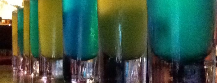 La Lupe Tequila Bar is one of Lugares favoritos de Francisco Adun.
