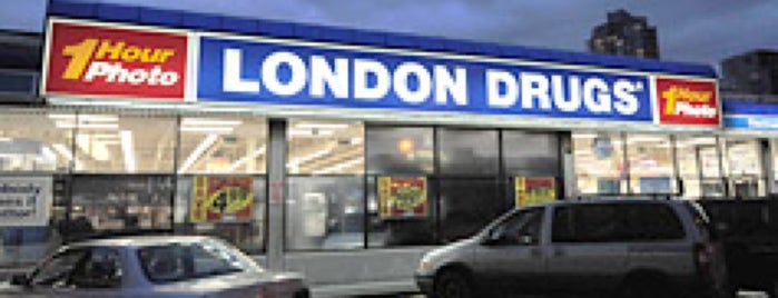 London Drugs is one of Kristine 님이 좋아한 장소.