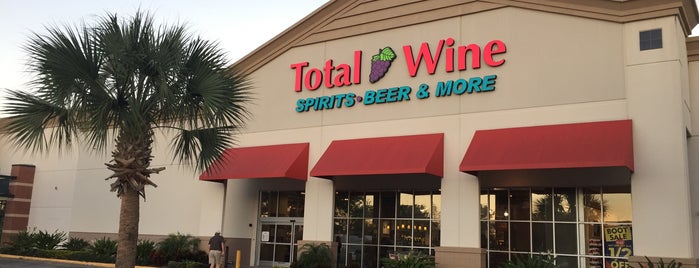 Total Wine & More is one of Kleberさんのお気に入りスポット.