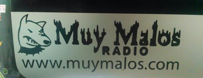 Muy Malos Radio is one of Tempat yang Disukai Julio César.