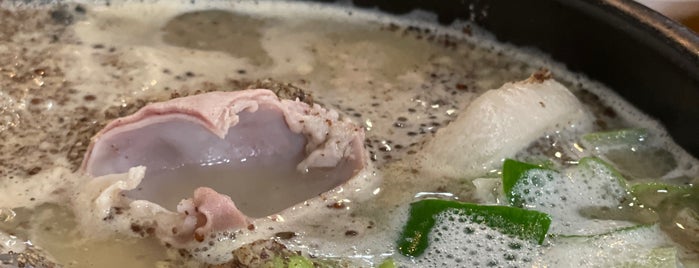 남순남순대국 is one of 블루리본추천.