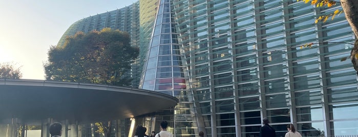 国立新美術館 講堂 is one of Tokyo.