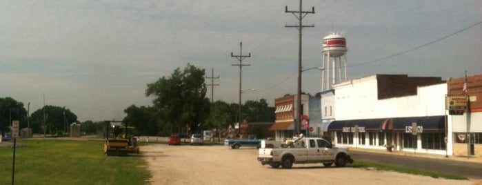 Neoga, IL is one of Cities of Illinois: Central Edition.