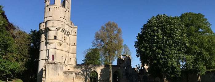 Le château de Septmonts is one of Best spots in Picardie, France.