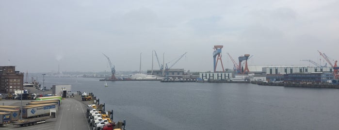 Längengrad is one of Kiel.