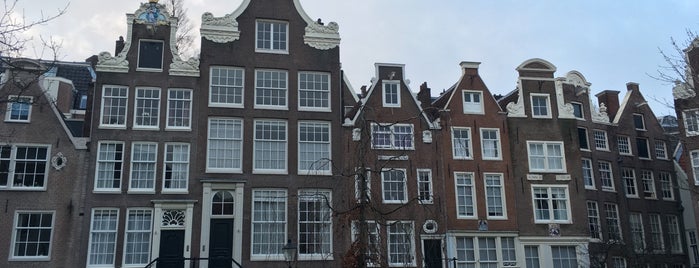 Бегинаж is one of Amsterdam.
