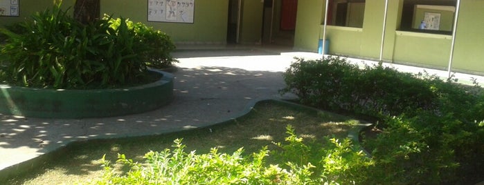 Escola Américo Antunes de Oliveira is one of mais visitados.